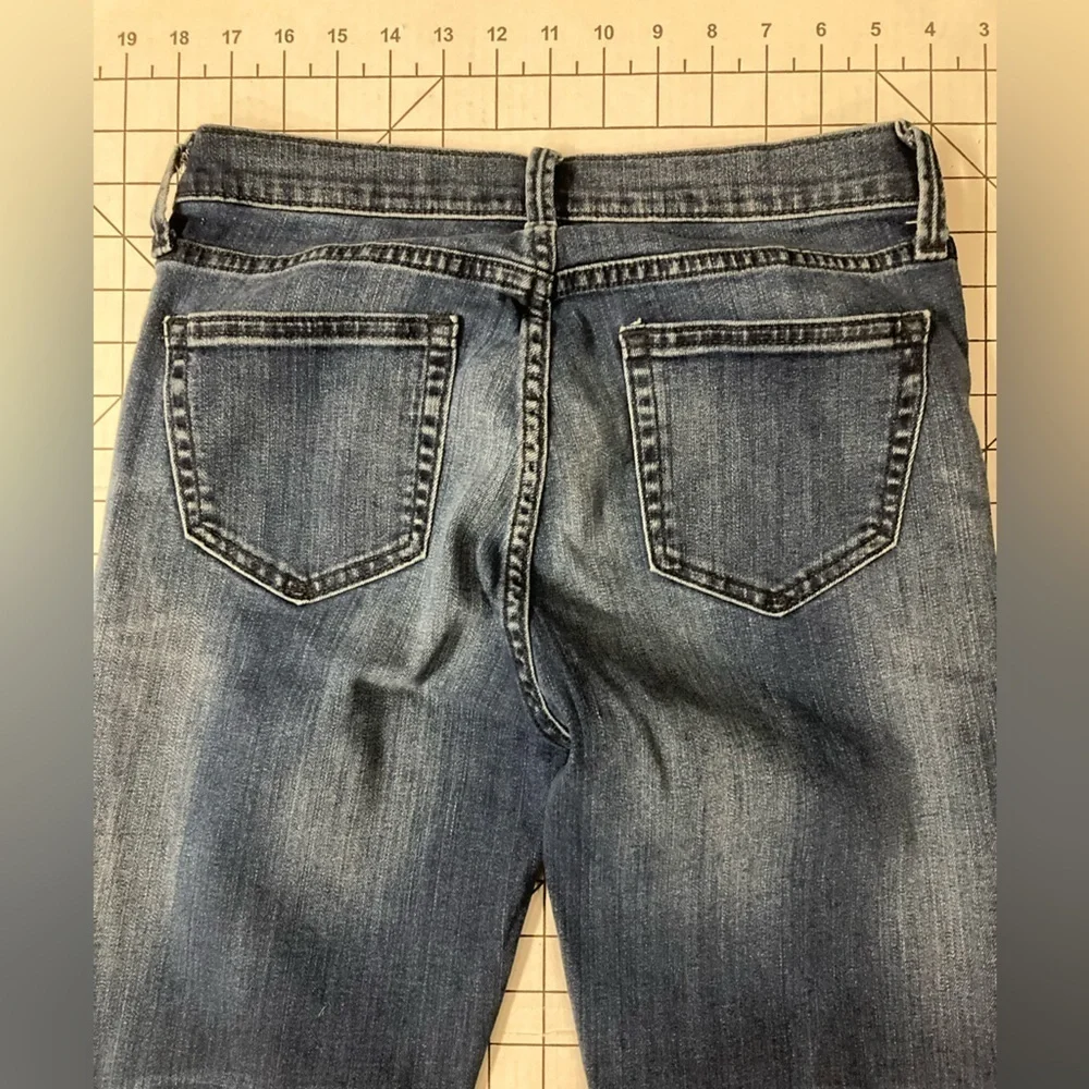 GAP 1969 Women’s Size 26 Regular Blue Jeans - Picture 7 of 9